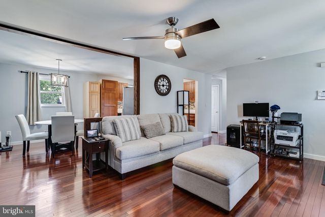 5709 SPRUCE DR, Clinton, MD 20735