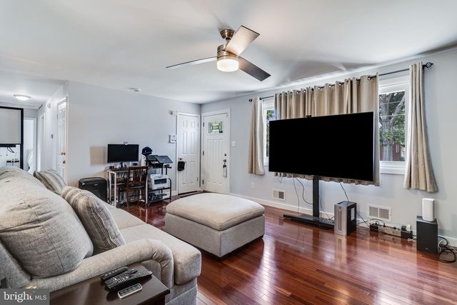 5709 SPRUCE DR, Clinton, MD 20735