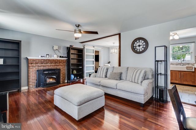 5709 SPRUCE DR, Clinton, MD 20735