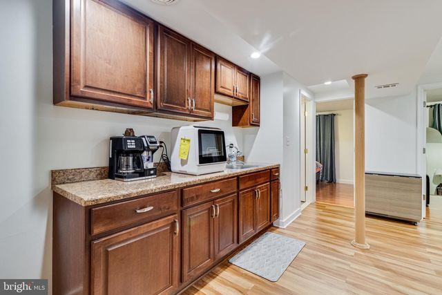 5709 SPRUCE DR, Clinton, MD 20735