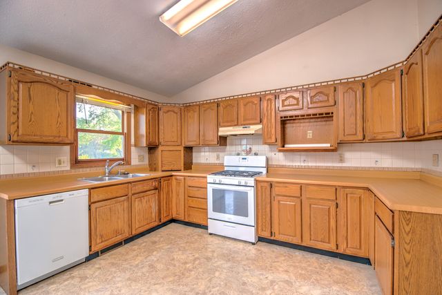 5125 Danube Avenue, Portage, IN 46368