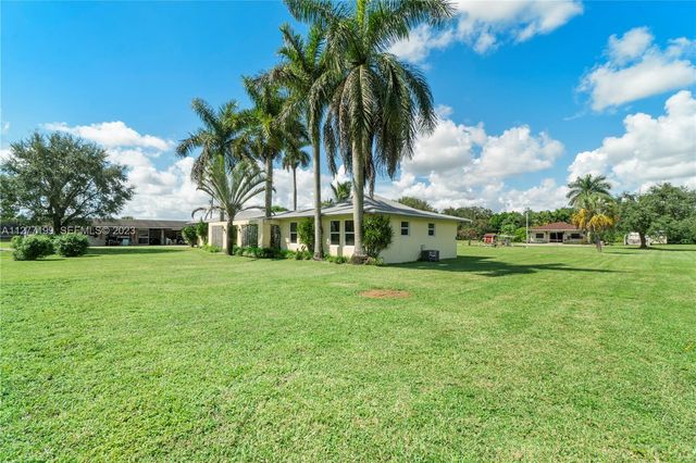 25950 SW 187 Avenue, Homestead, FL 33031