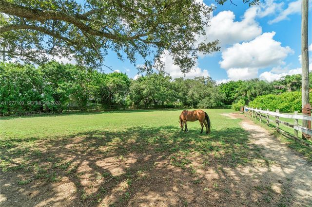 25950 SW 187 Avenue, Homestead, FL 33031