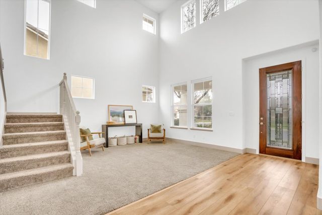 3229 Sundance Lake Dr, Modesto, CA 95355