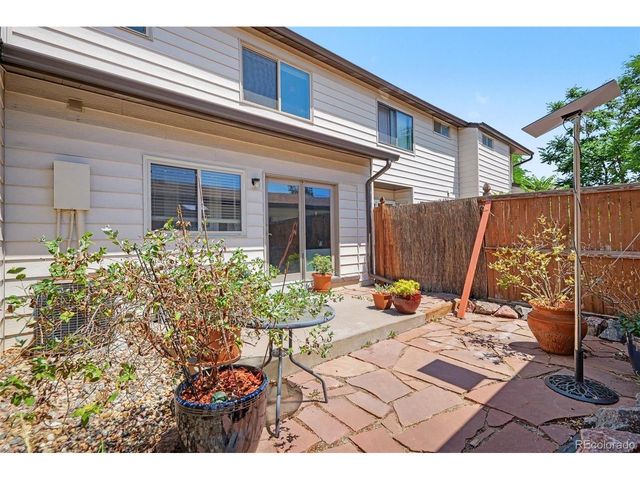 16036 E Ithaca Pl B, Aurora, CO 80013