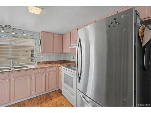 16036 E Ithaca Pl B, Aurora, CO 80013