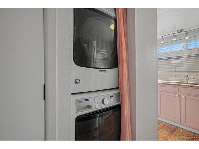 16036 E Ithaca Pl B, Aurora, CO 80013
