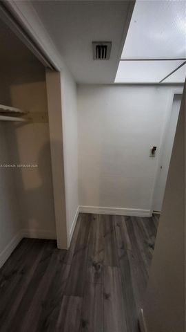 1591 NE Miami Gardens Dr 306, Miami, FL 33179