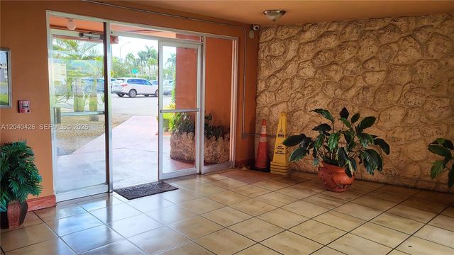 1591 NE Miami Gardens Dr 306, Miami, FL 33179