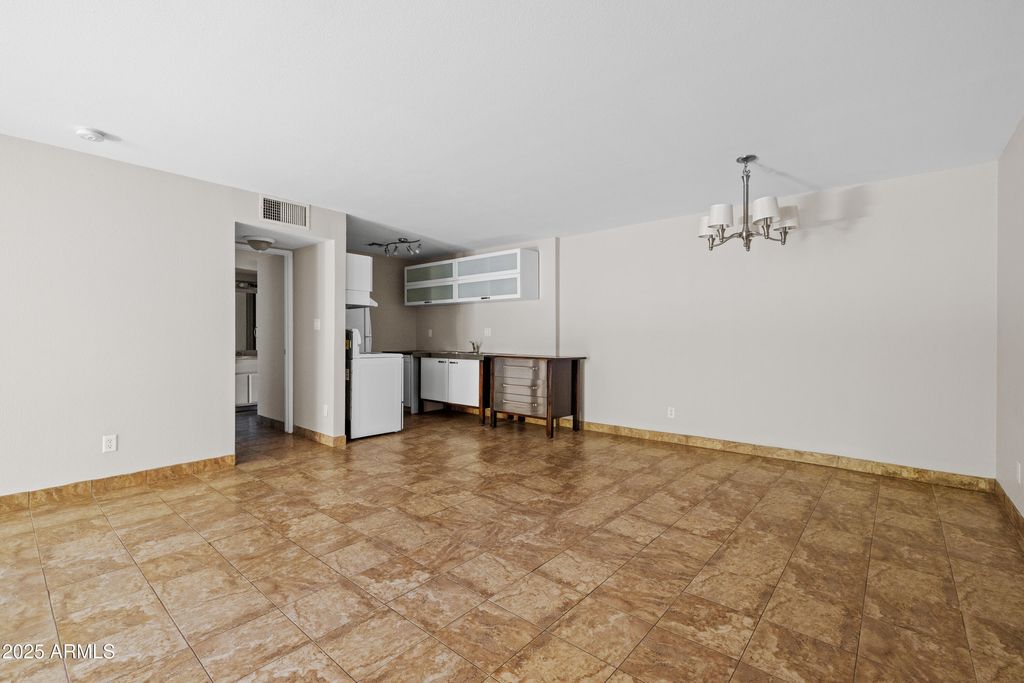 5525 E THOMAS Road R11, Phoenix, AZ 85018 — photo 3