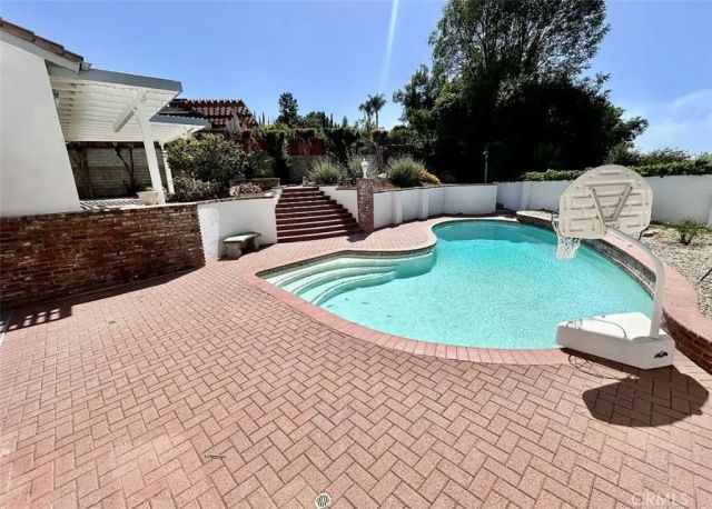 22525 Flamingo, Woodland Hills, CA 91364