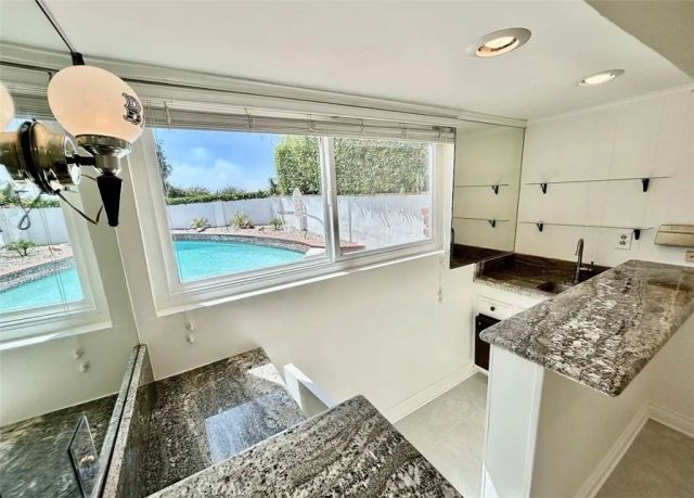 22525 Flamingo, Woodland Hills, CA 91364