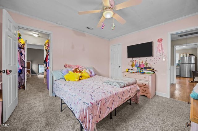 113 Joy Street, Dunn, NC 28334