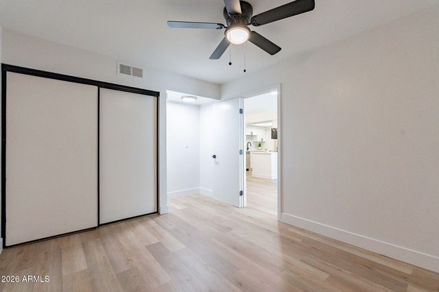 4608 W MARYLAND Avenue 214, Glendale, AZ 85301