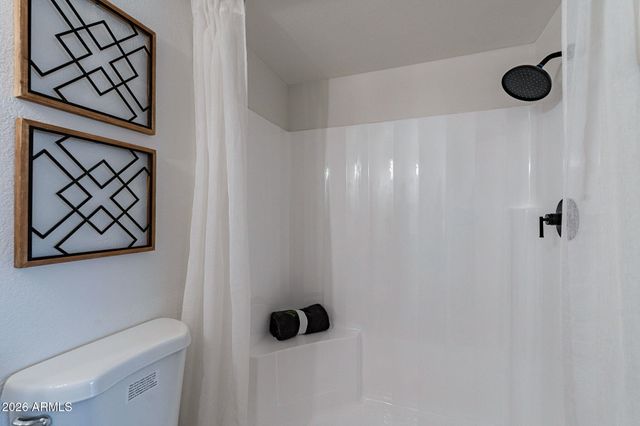 4608 W MARYLAND Avenue 214, Glendale, AZ 85301