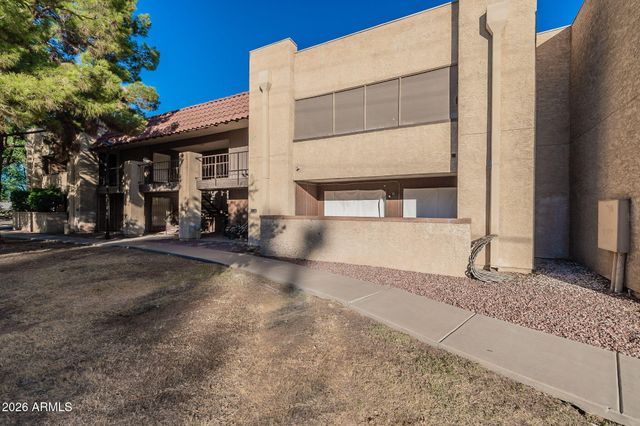 4608 W MARYLAND Avenue 214, Glendale, AZ 85301