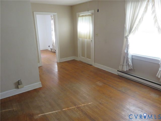 4807 Oakleys Ln, Henrico, VA 23231