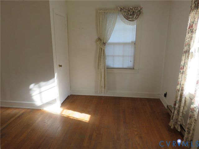 4807 Oakleys Ln, Henrico, VA 23231