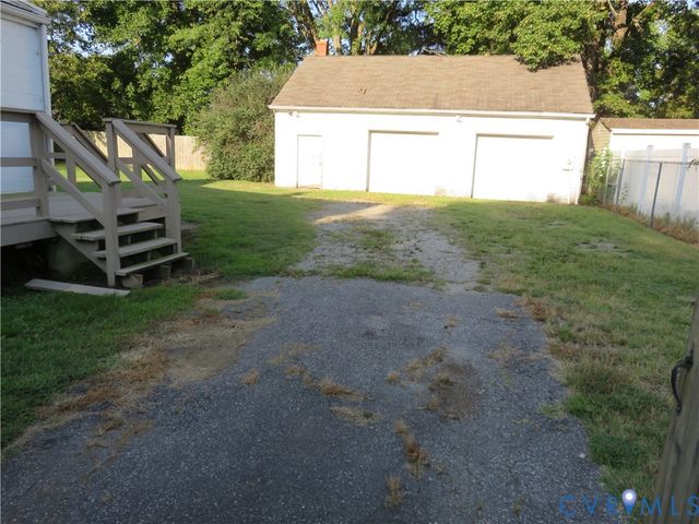 4807 Oakleys Ln, Henrico, VA 23231