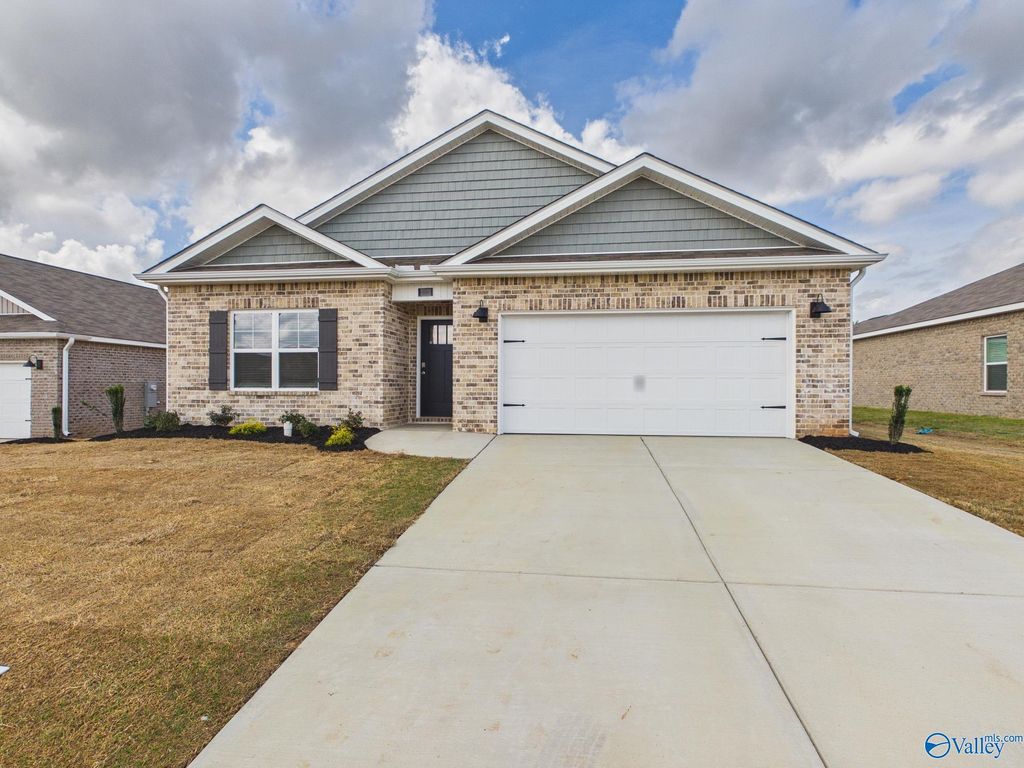 112 Betty Williams Drive, Madison, AL 35756