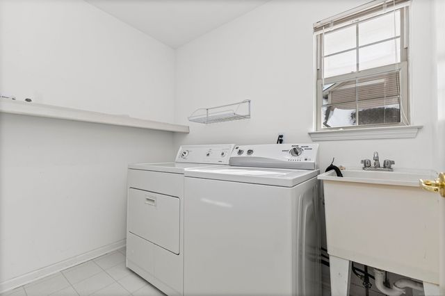 3786 Knightbridge Circle, Sterling Heights, MI 48314