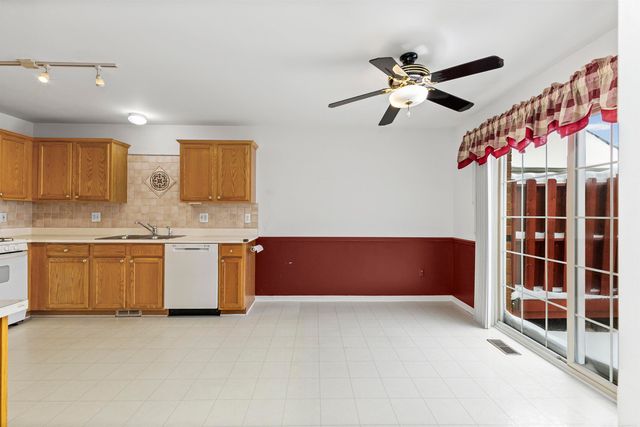 3786 Knightbridge Circle, Sterling Heights, MI 48314