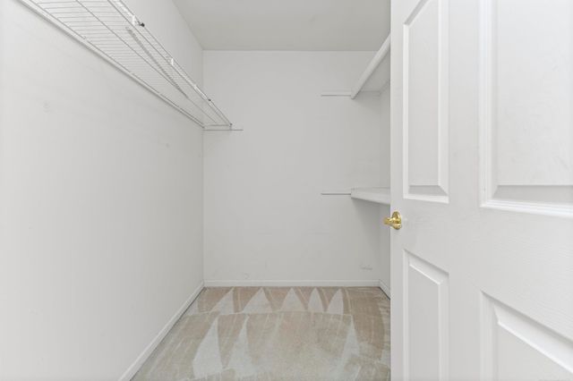 3786 Knightbridge Circle, Sterling Heights, MI 48314