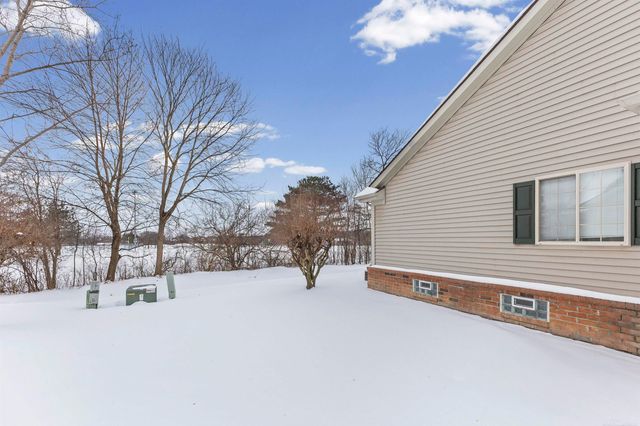 3786 Knightbridge Circle, Sterling Heights, MI 48314