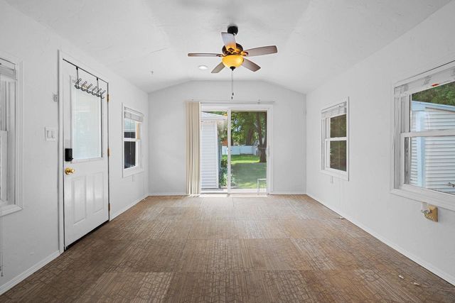 1233 WESTERN AVENUE, Green Bay, WI 54303