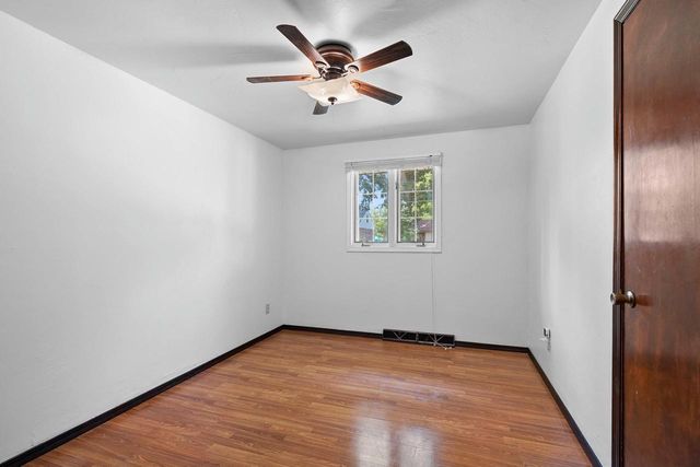 1233 WESTERN AVENUE, Green Bay, WI 54303