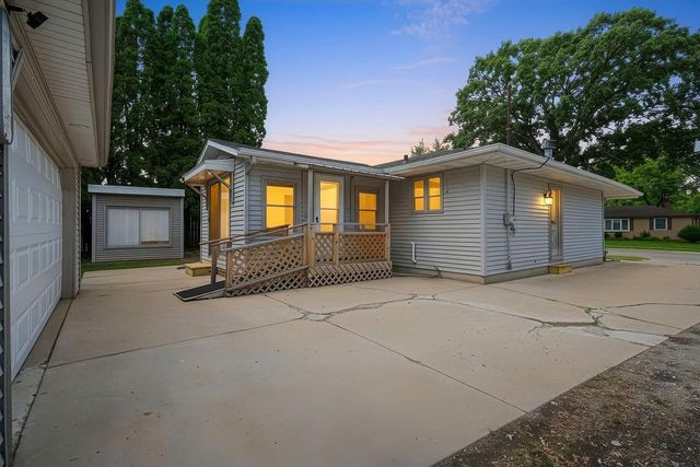 1233 WESTERN AVENUE, Green Bay, WI 54303