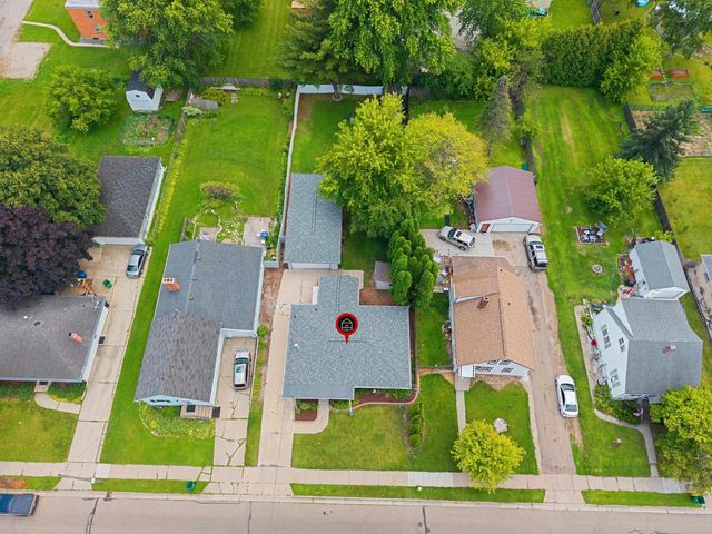 1233 WESTERN AVENUE, Green Bay, WI 54303