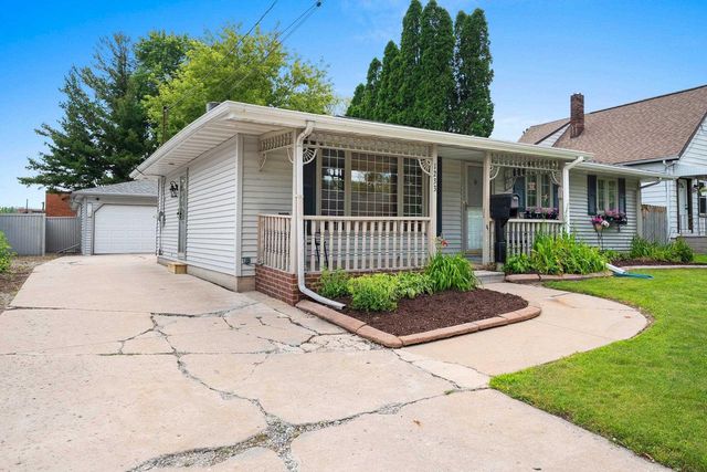 1233 WESTERN AVENUE, Green Bay, WI 54303