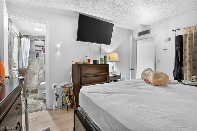 4686 Sheppard Drive, Las Vegas, NV 89122