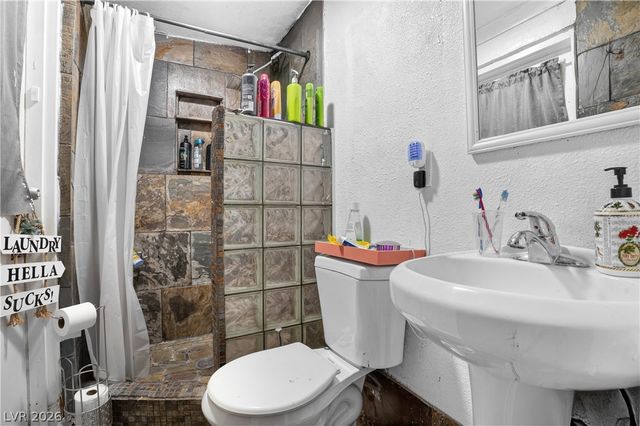 4686 Sheppard Drive, Las Vegas, NV 89122