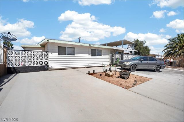 4686 Sheppard Drive, Las Vegas, NV 89122