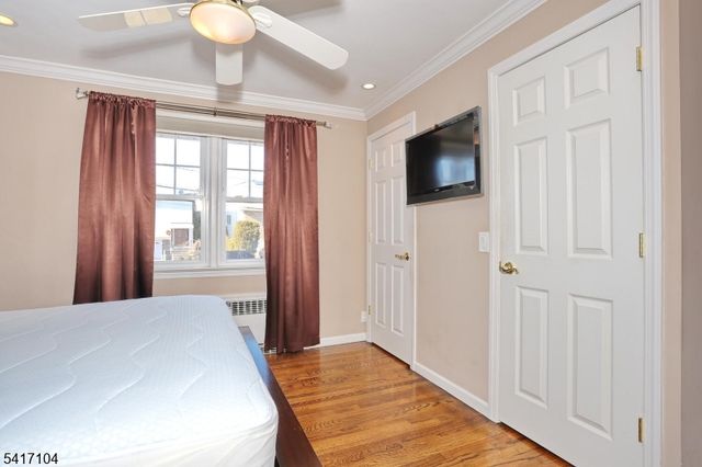 16 Maple Ave, South Hackensack Twp., NJ 07606