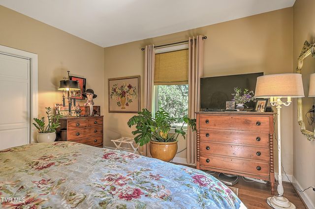 850 Belleair Lane, Bristol, VA 24201