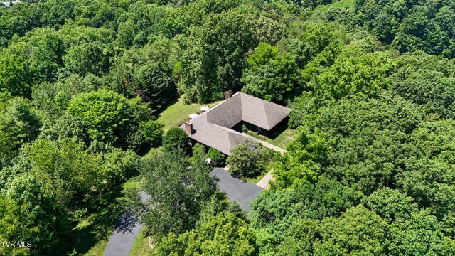 850 Belleair Lane, Bristol, VA 24201