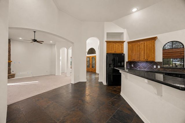 26150 Crown Ranch Boulevard, Montgomery, TX 77316