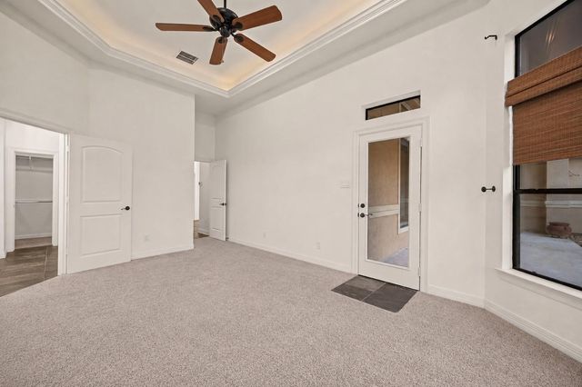26150 Crown Ranch Boulevard, Montgomery, TX 77316