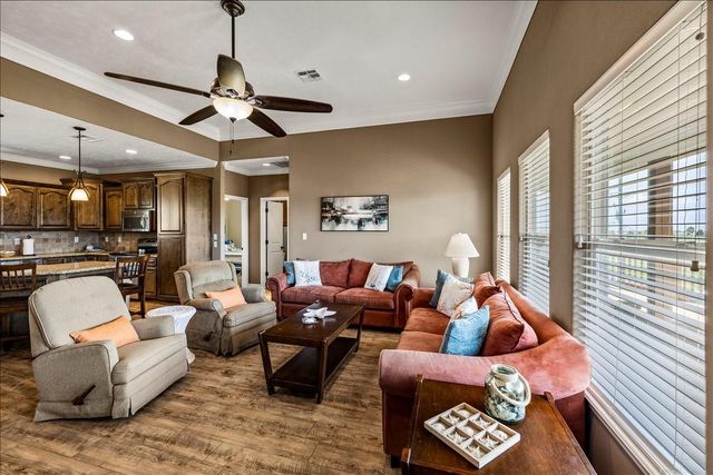 951 S Gateway, Port Bolivar, TX 77650
