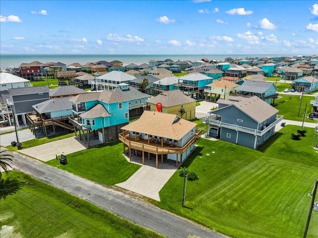 951 S Gateway, Port Bolivar, TX 77650