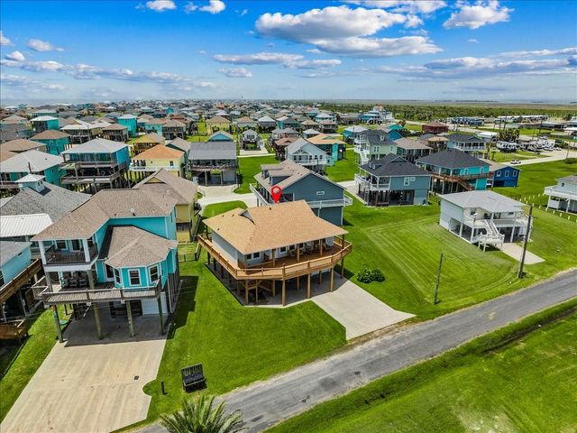 951 S Gateway, Port Bolivar, TX 77650
