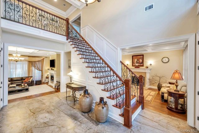 42 Brayton Court N, South Setauket, NY 11720