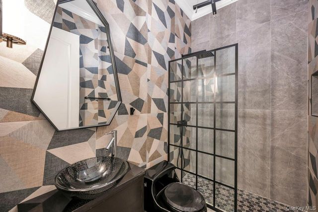 42 Brayton Court N, South Setauket, NY 11720