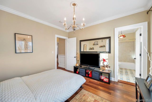 42 Brayton Court N, South Setauket, NY 11720