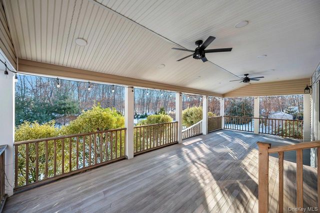 42 Brayton Court N, South Setauket, NY 11720