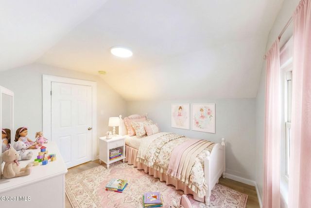 1020 Washington Avenue, Albany, NY 12203