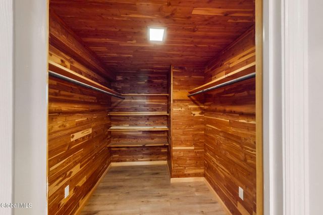 1020 Washington Avenue, Albany, NY 12203